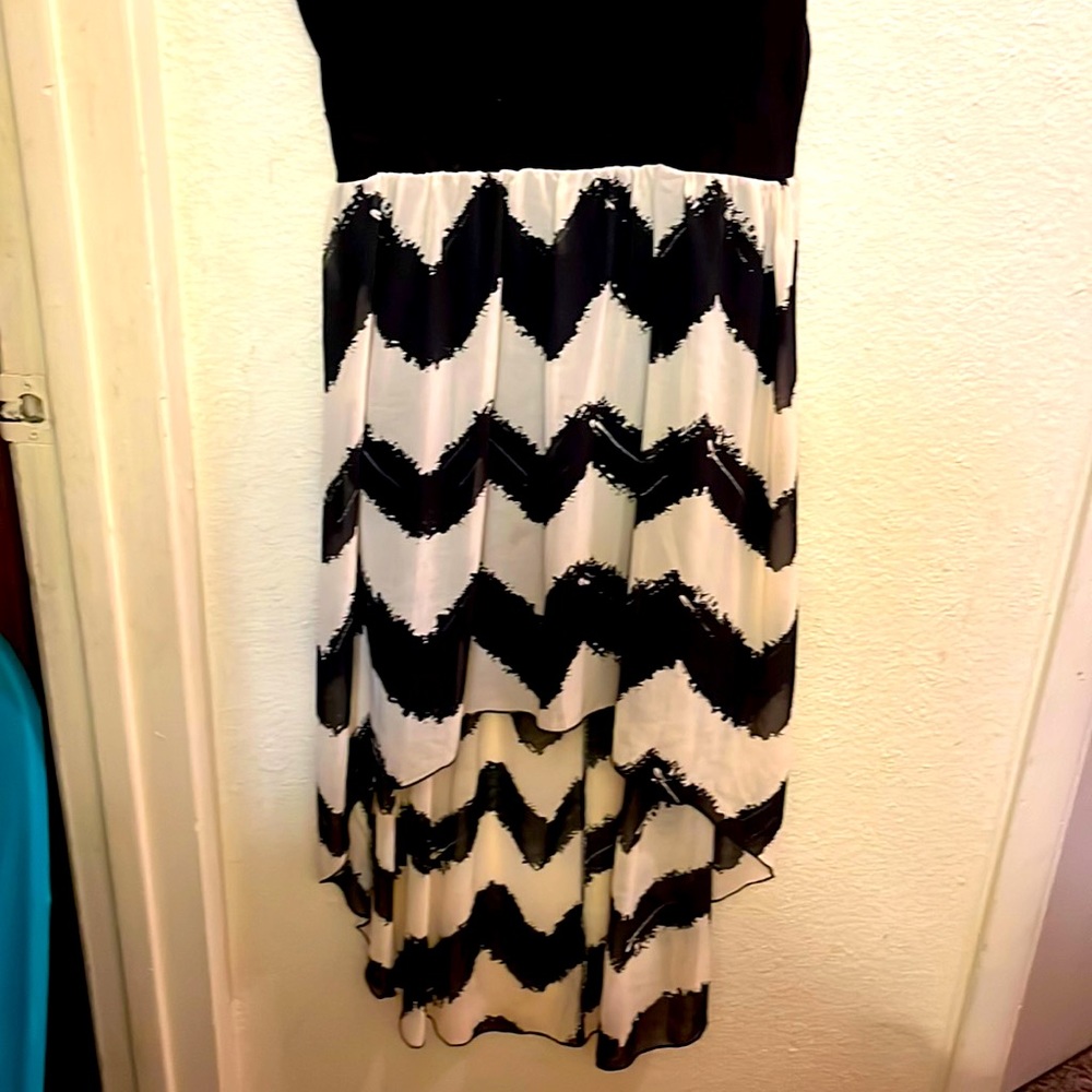 Black and white dress for hot weather perfect for summer